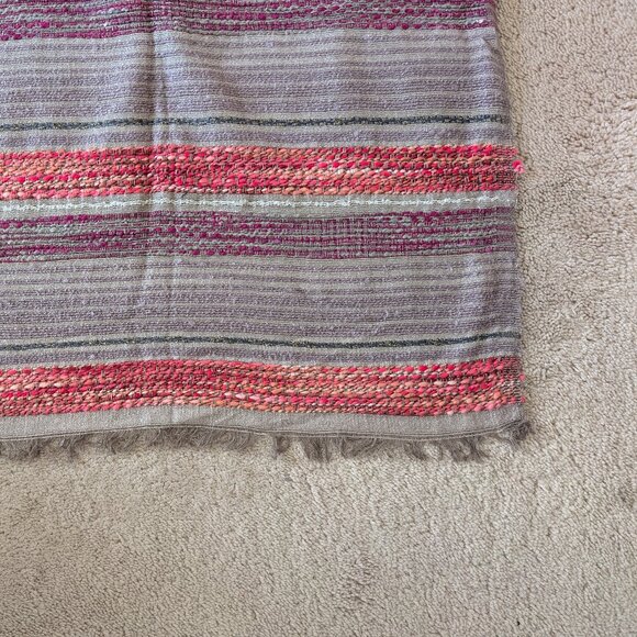 New Collectioneighteen Shawl/Wrap - Picture 3 of 4